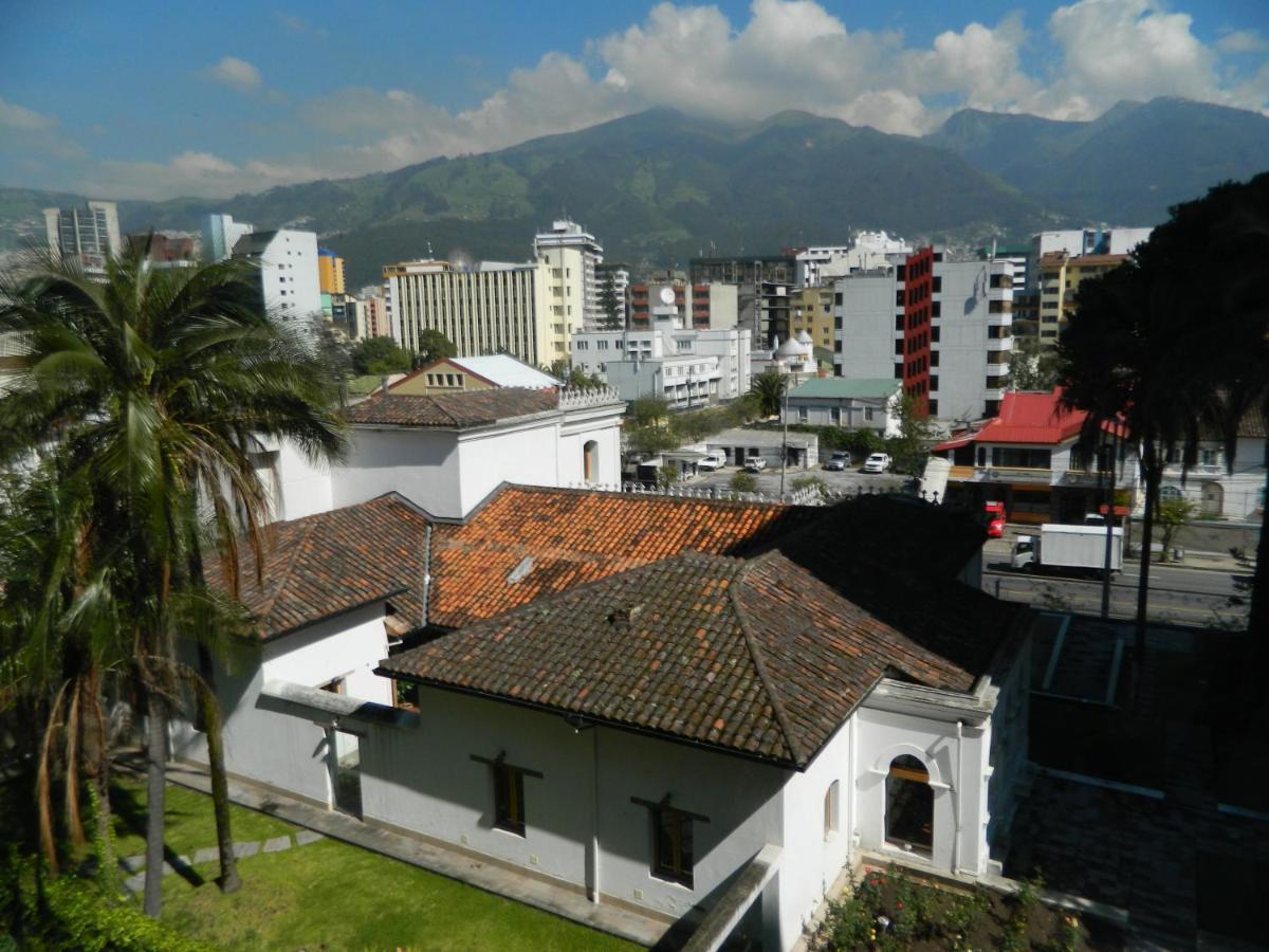 Itsahome Aparments - Casa Del Parque キト 部屋 写真